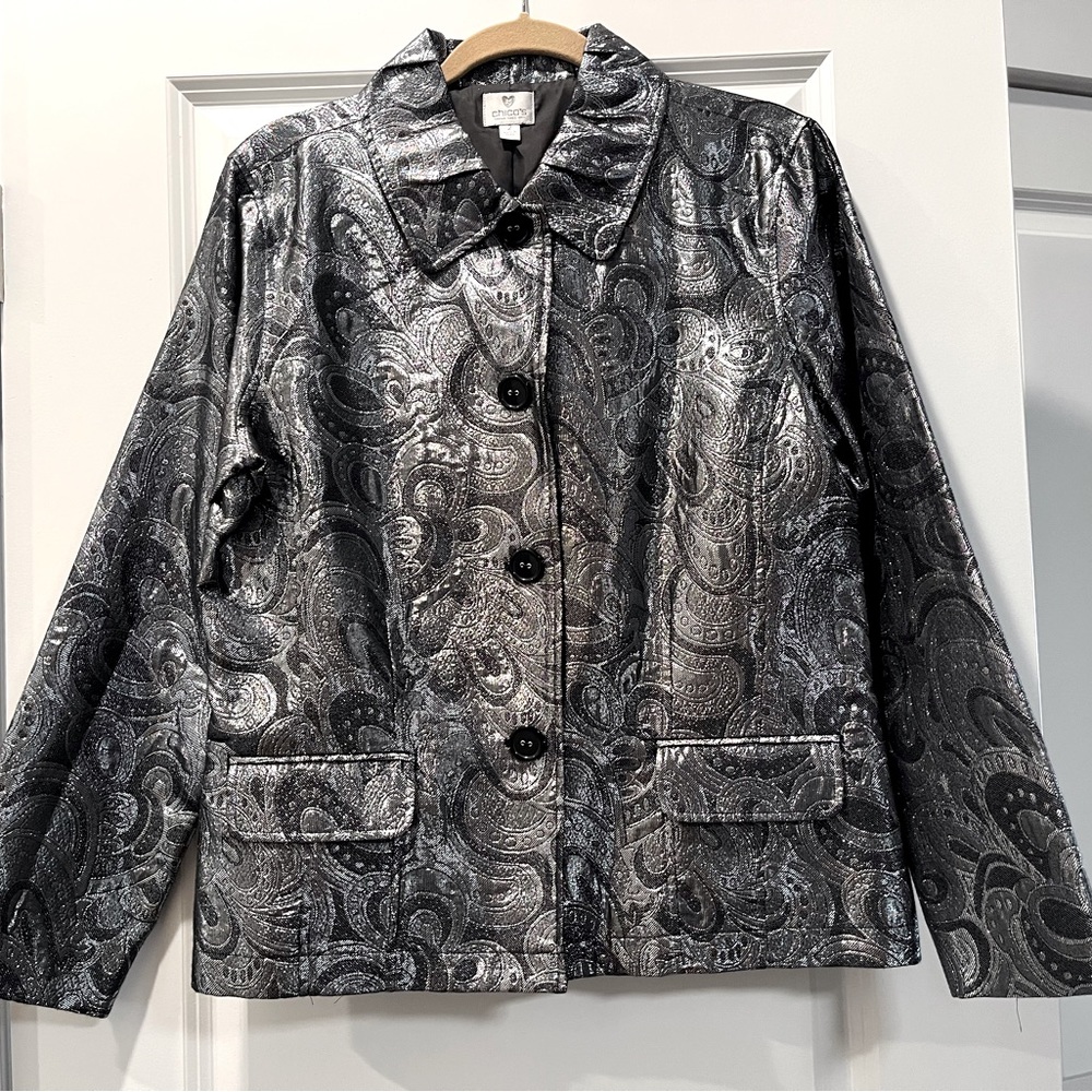 Chico’s silver jacket Chico’s size 2 (12) Regular